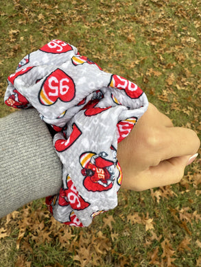 KC Jones 95 Oversized Scrunchies | New 2024