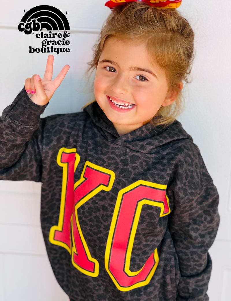 KC Chiefs Leopard Sweatshirt – Gracie Lous Trends